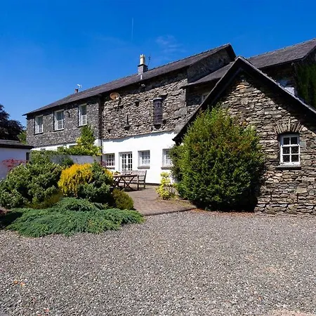 Bank Barn At Rusland Nyaraló *